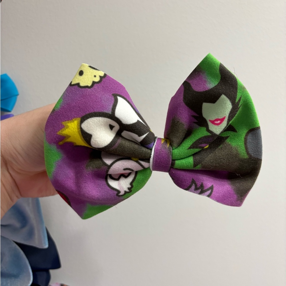 Disney Villains Character Hair Bow